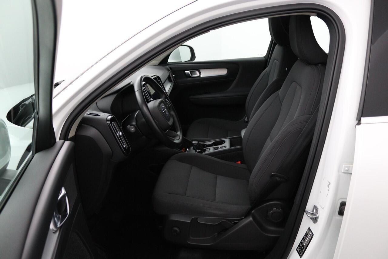 Volvo XC40 1.5 T5 Recharge Business Pro | Navigatie | PHEV | Elektrische kofferklep