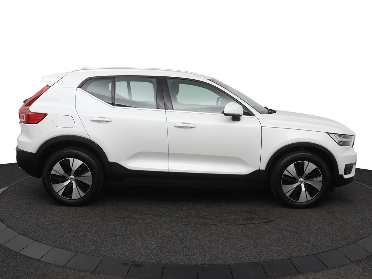 Volvo XC40 1.5 T5 Recharge Business Pro | Navigatie | PHEV | Elektrische kofferklep