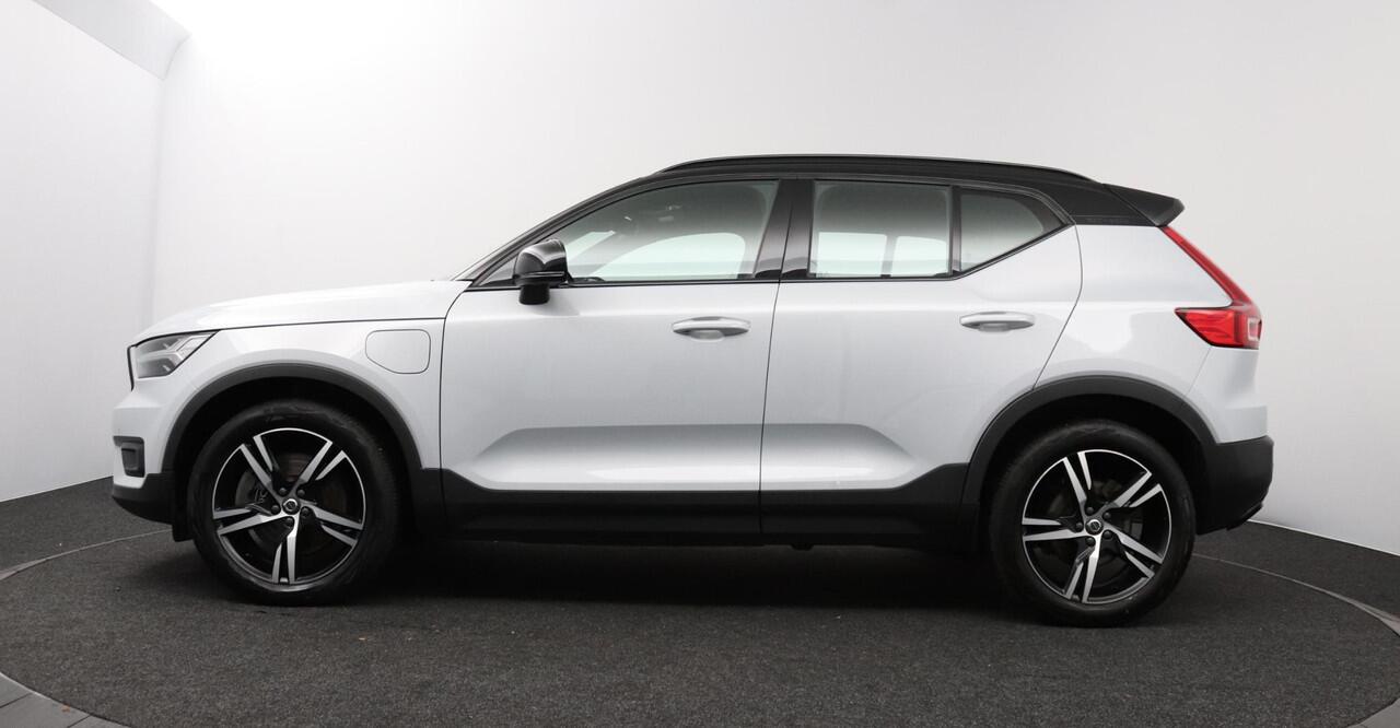 Volvo XC40 1.5 T4 Recharge R-Design | Panoramadak | Harman/Kardon Audio | Camera |