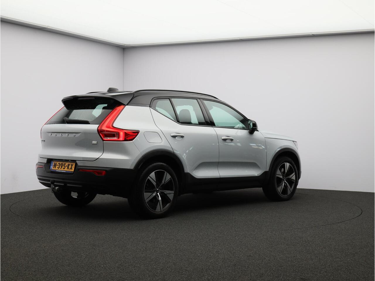 Volvo XC40 T4 Recharge R-Design / Trekhaak / Stoel+stuurwielverwarming