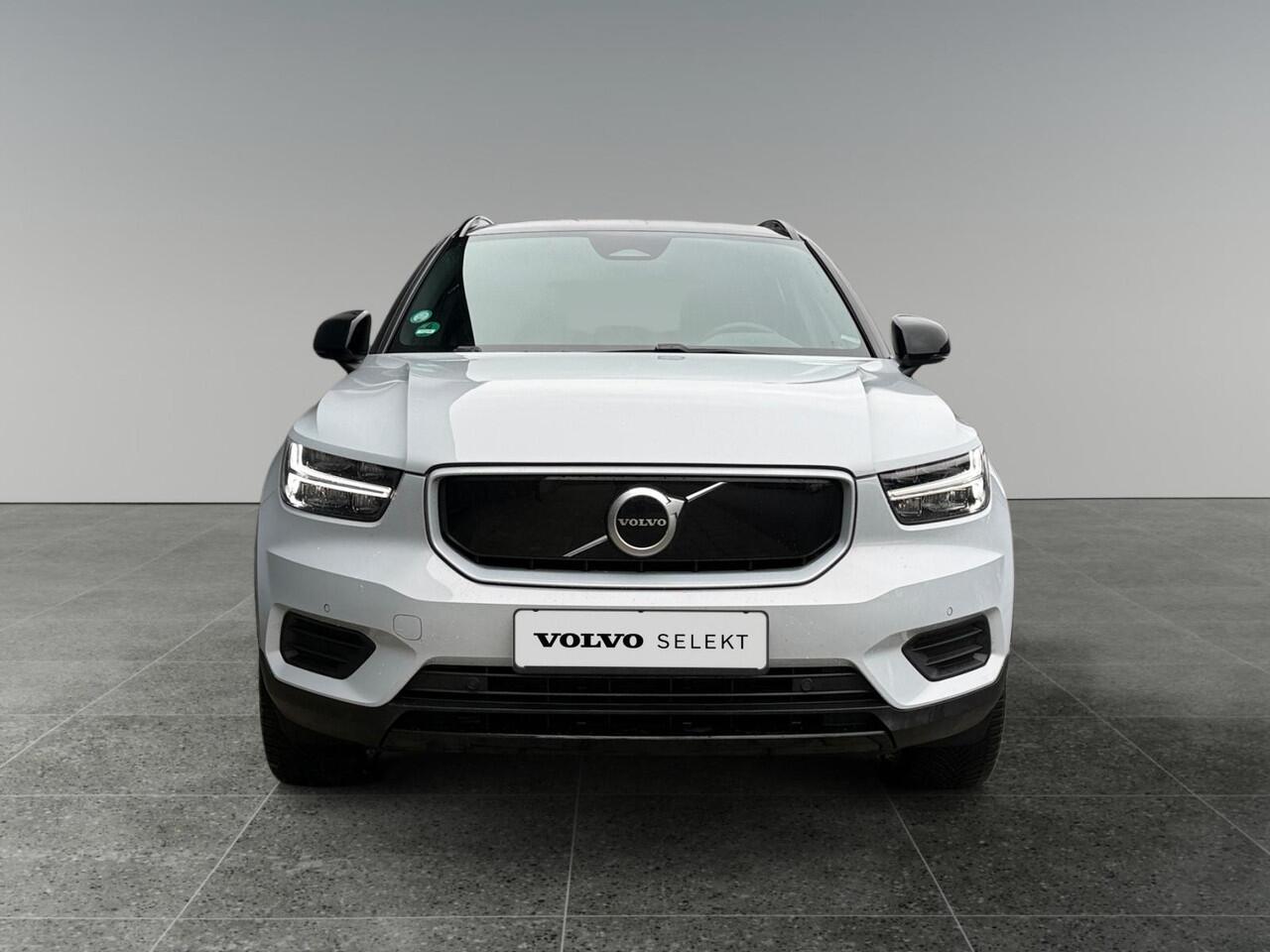 Volvo XC40 Recharge Plus | Stoelverwarming | Achteruitrijcamera | Keyless entry |