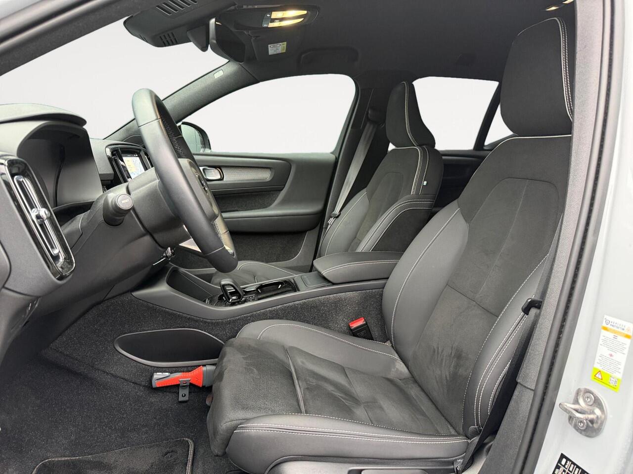 Volvo XC40 Recharge Plus | Stoelverwarming | Achteruitrijcamera | Keyless entry |