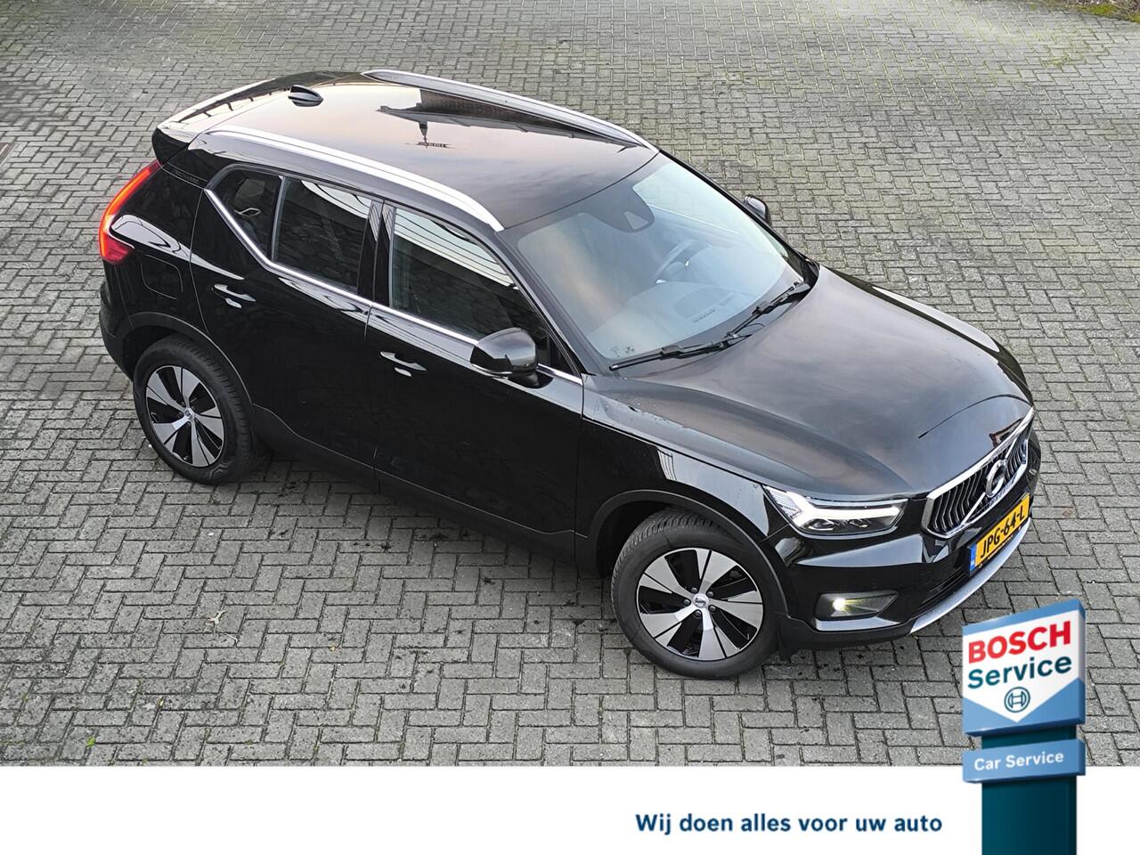 Volvo XC40 1.5 T4 Recharge Inscription Expression Trekhaak, stoel en stuur verwarming, camera, electr A klep, carplay, 1e eigenaar
