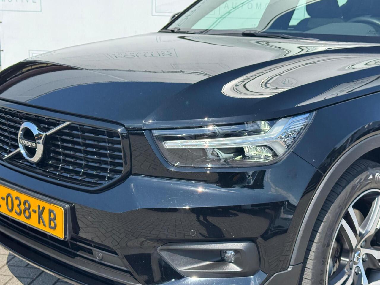 Volvo XC40 1.5 T4 Recharge R-Design Expression NL AUTO | CAMERA | PANO |