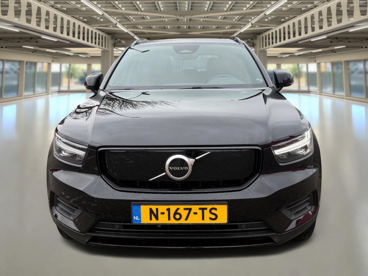 Volvo XC40 Recharge Plus 20 inch Park Assist Pack/ 91 % Soh/Met 2 jaar APK en Beurt