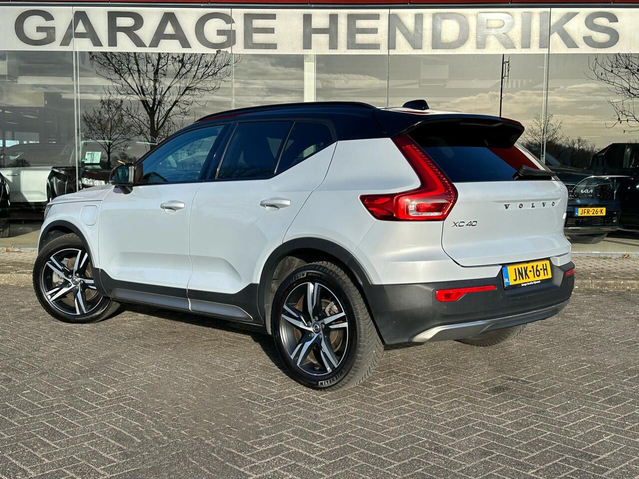 Volvo XC40 1.5 T5 Recharge R-Design | Navi | Two Tone | H&K | Climate | occasion