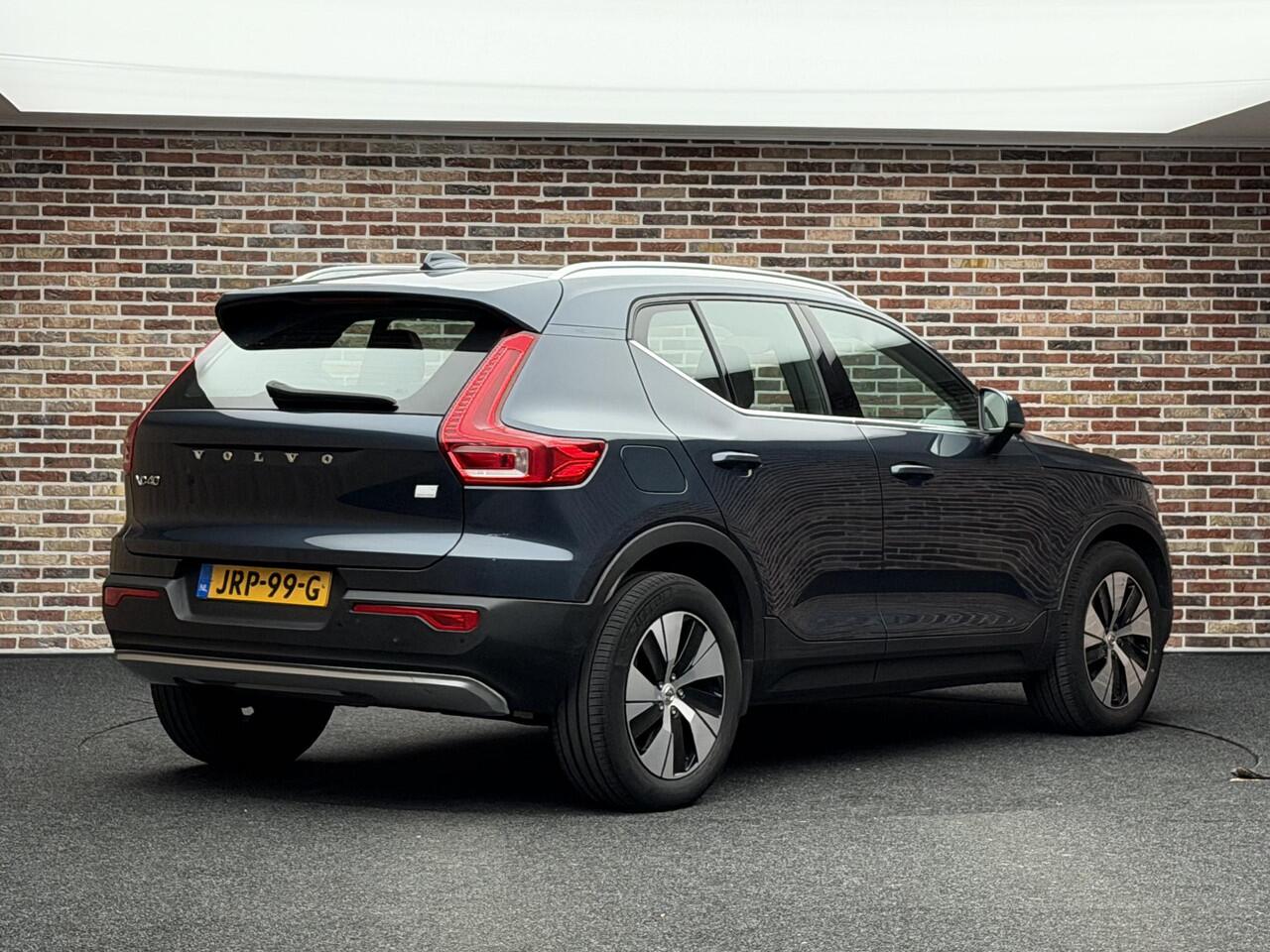 Volvo XC40 1.5 T4 Recharge Inscription Expression Automaat Cruise Control Navi