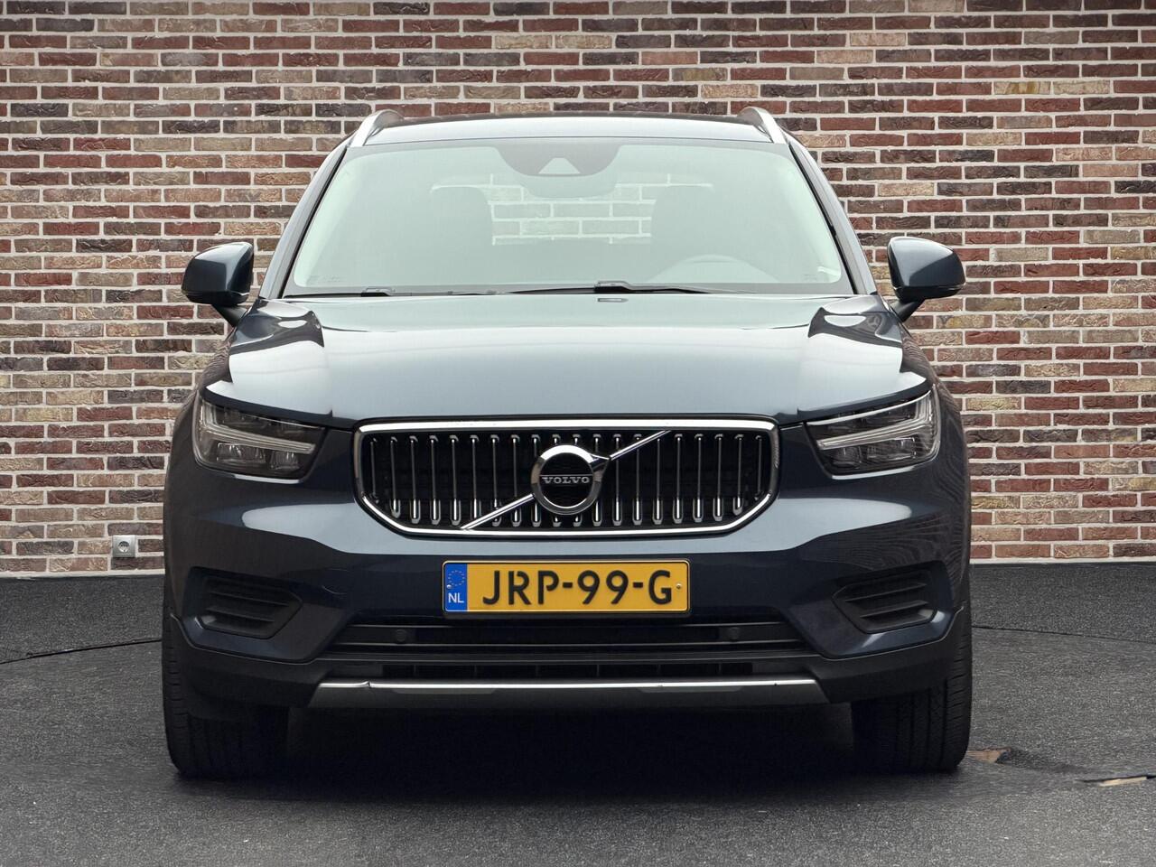 Volvo XC40 1.5 T4 Recharge Inscription Expression Automaat Cruise Control Navi