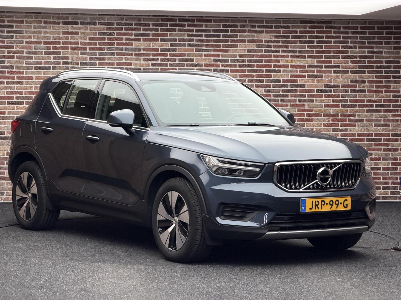 Volvo XC40 1.5 T4 Recharge Inscription Expression Automaat Cruise Control Navi