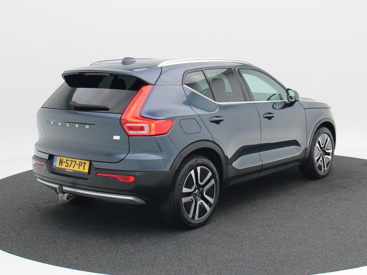 Volvo XC40 1.5 T5 Recharge Inscription 263 Pk | Harman/Kardon | Trekhaak Elektrisch | Stoel- & Stuurverwarming | Virtual Cockpit | Camera | LED | 19 Inch