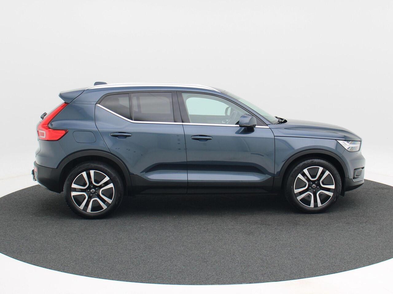 Volvo XC40 1.5 T5 Recharge Inscription 263 Pk | Harman/Kardon | Trekhaak Elektrisch | Stoel- & Stuurverwarming | Virtual Cockpit | Camera | LED | 19 Inch