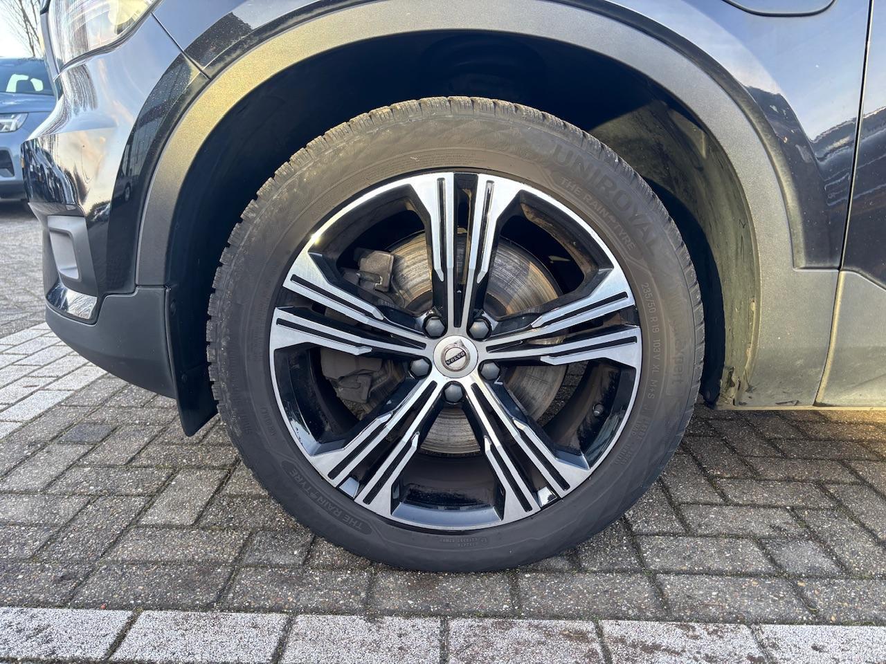 Volvo XC40 T5 Recharge Inscription | Hybrid | Leder | Aut.