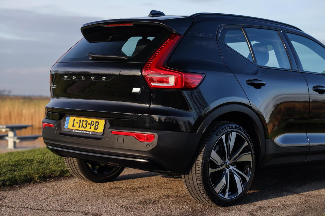 Volvo XC40 Recharge P8 408 PK AWD R-Design ? Pano ? Leder ? Warmtepomp