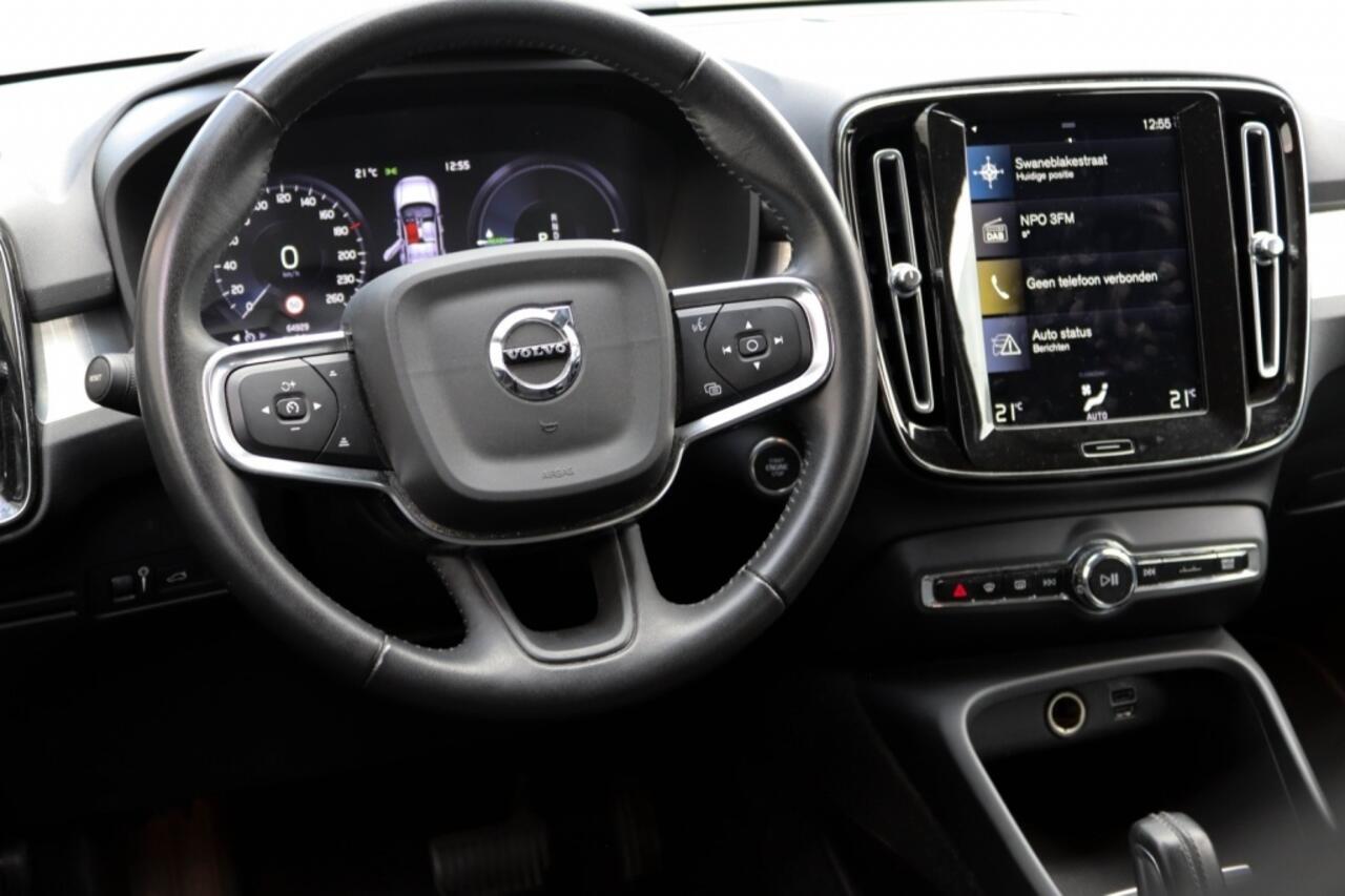 Volvo XC40 Inscription Expression Recharge Plug-In Hybrid 2WD