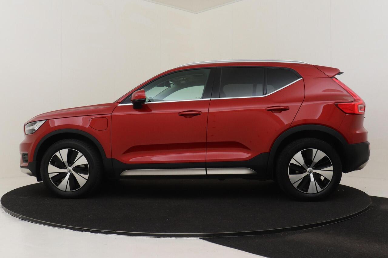 Volvo XC40 T4 RECHARGE INSCRIPTION EXPRESSION -PANO.DAK|HARMAN/KARDON|CAMERA|PRIVACY.GLAS|VERW.VOORRUIT|STYLING.PACK|DAKSPOILER