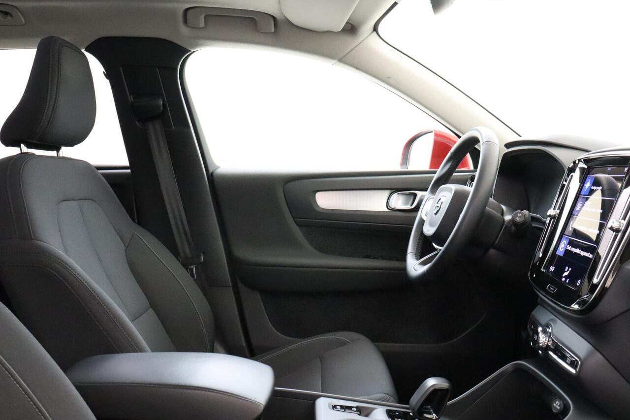 Volvo XC40 T4 RECHARGE INSCRIPTION EXPRESSION -PANO.DAK|HARMAN/KARDON|CAMERA|PRIVACY.GLAS|VERW.VOORRUIT|STYLING.PACK|DAKSPOILER