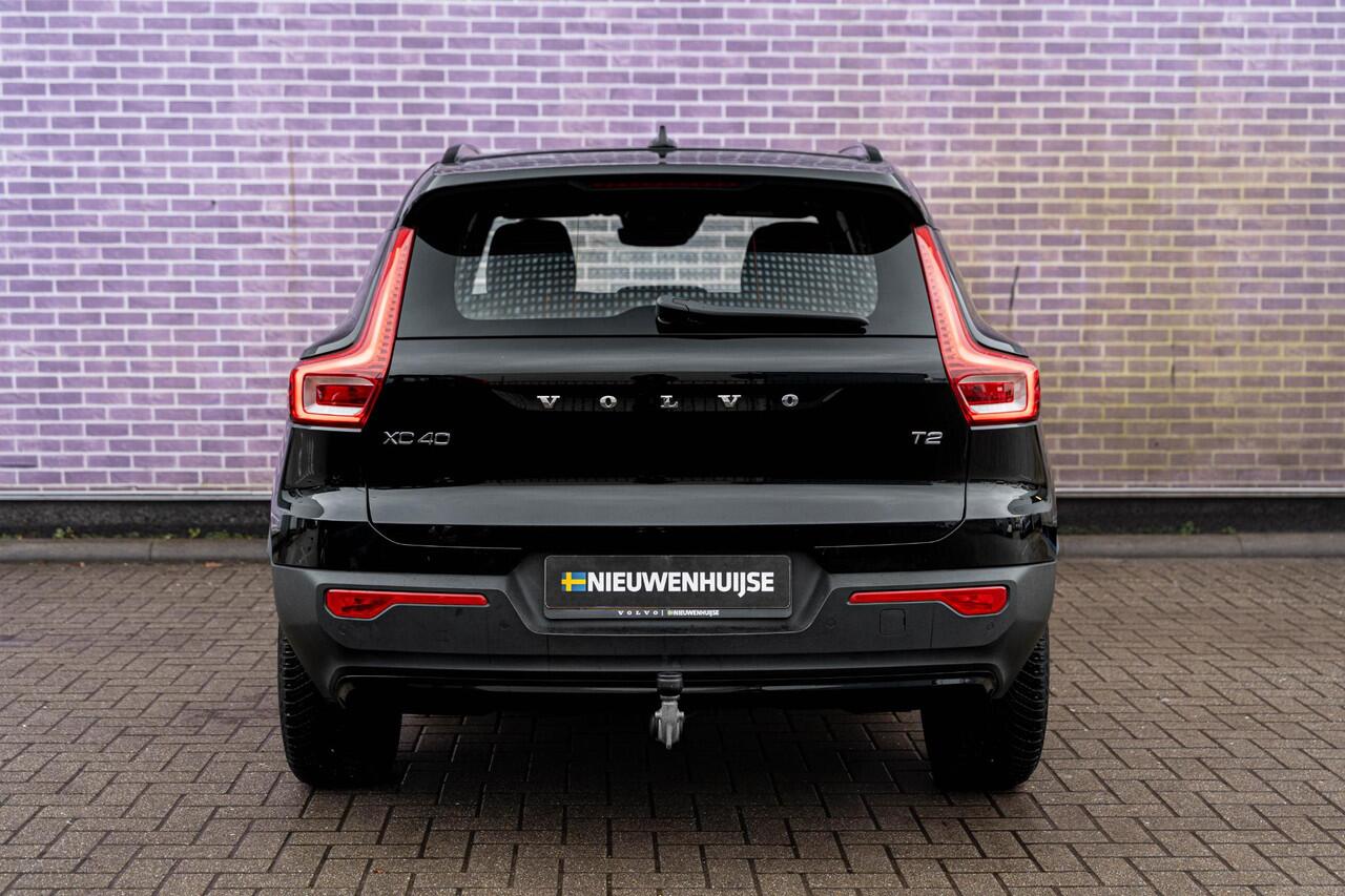 Volvo XC40 1.5 T2 R-Design | Navigatie | Adaptieve Cruise Control | Trekhaak | Dodehoedetectie | LED | Climate Control | Keyless | Park Assist | Zitverlenging