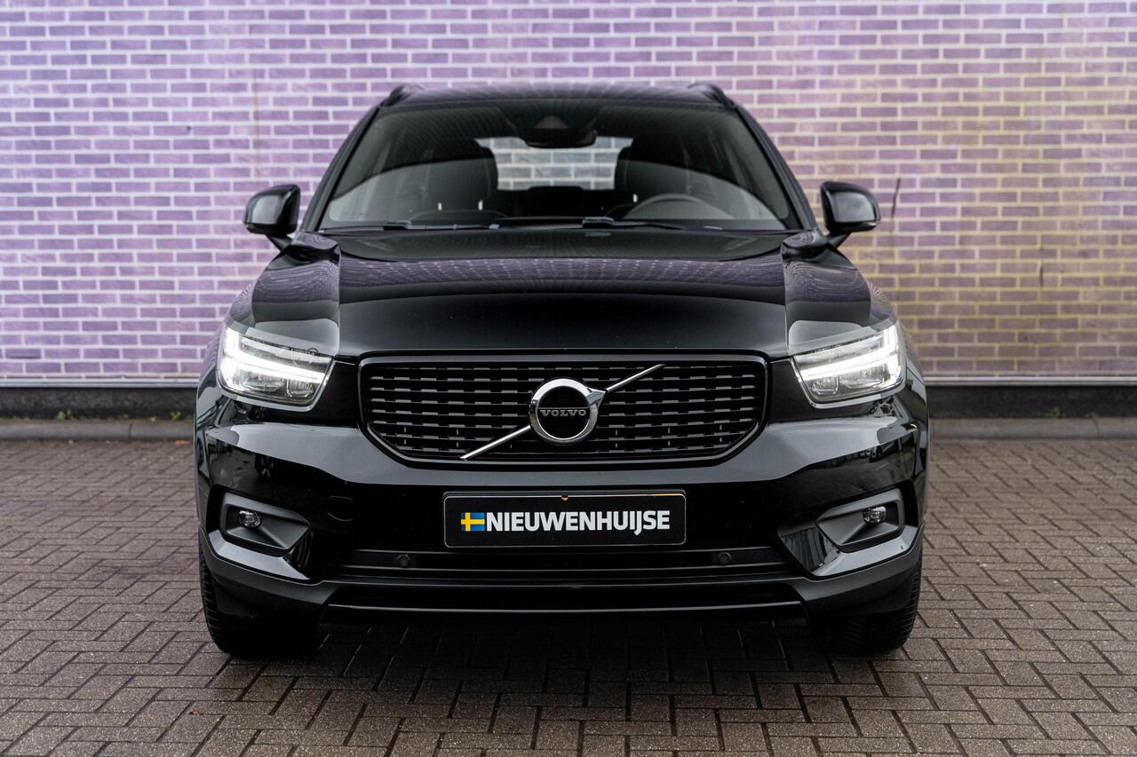 Volvo XC40 1.5 T2 R-Design | Navigatie | Adaptieve Cruise Control | Trekhaak | Dodehoedetectie | LED | Climate Control | Keyless | Park Assist | Zitverlenging