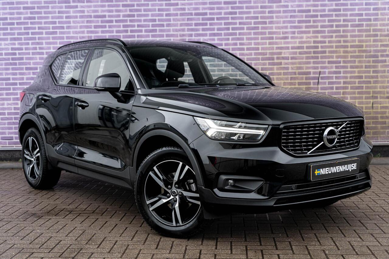 Volvo XC40 1.5 T2 R-Design | Navigatie | Adaptieve Cruise Control | Trekhaak | Dodehoedetectie | LED | Climate Control | Keyless | Park Assist | Zitverlenging