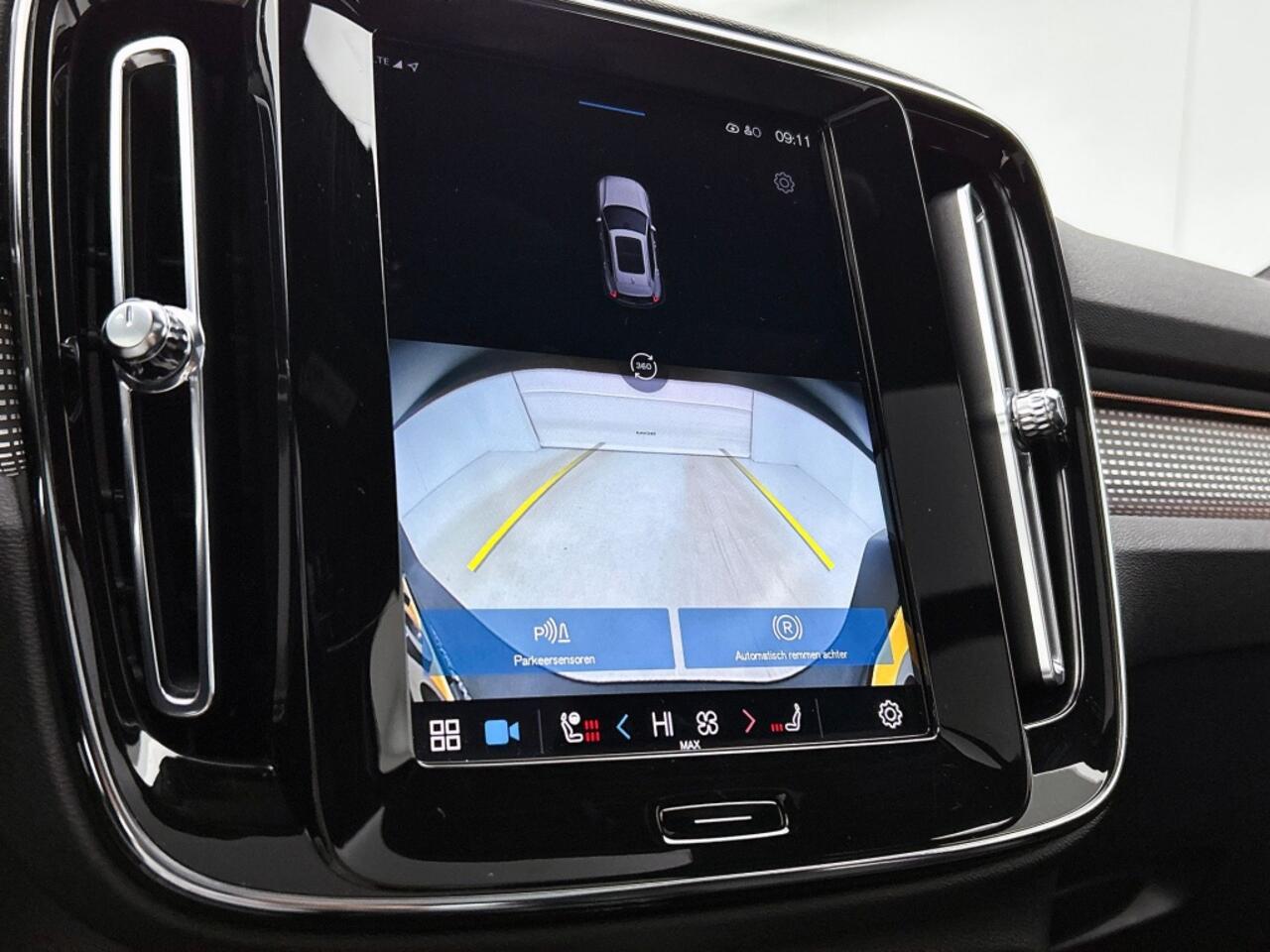 Volvo XC40 P8 R-Design Recharge AWD