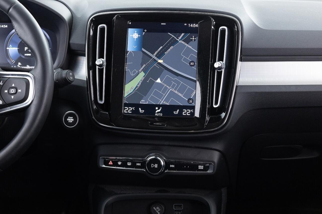 Volvo XC40 1.5 T4 Recharge Inscription | Full LED | NAVI | ECC | PDC