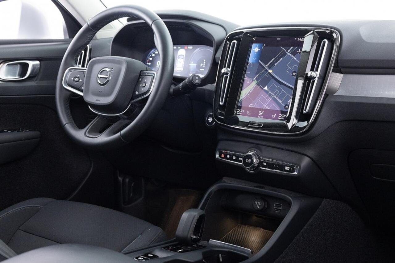 Volvo XC40 1.5 T4 Recharge Inscription | Full LED | NAVI | ECC | PDC