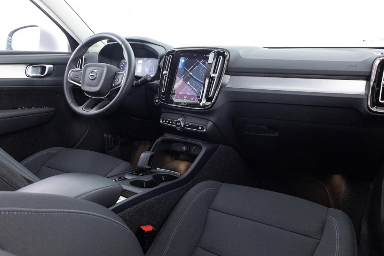 Volvo XC40 1.5 T4 Recharge Inscription | Full LED | NAVI | ECC | PDC
