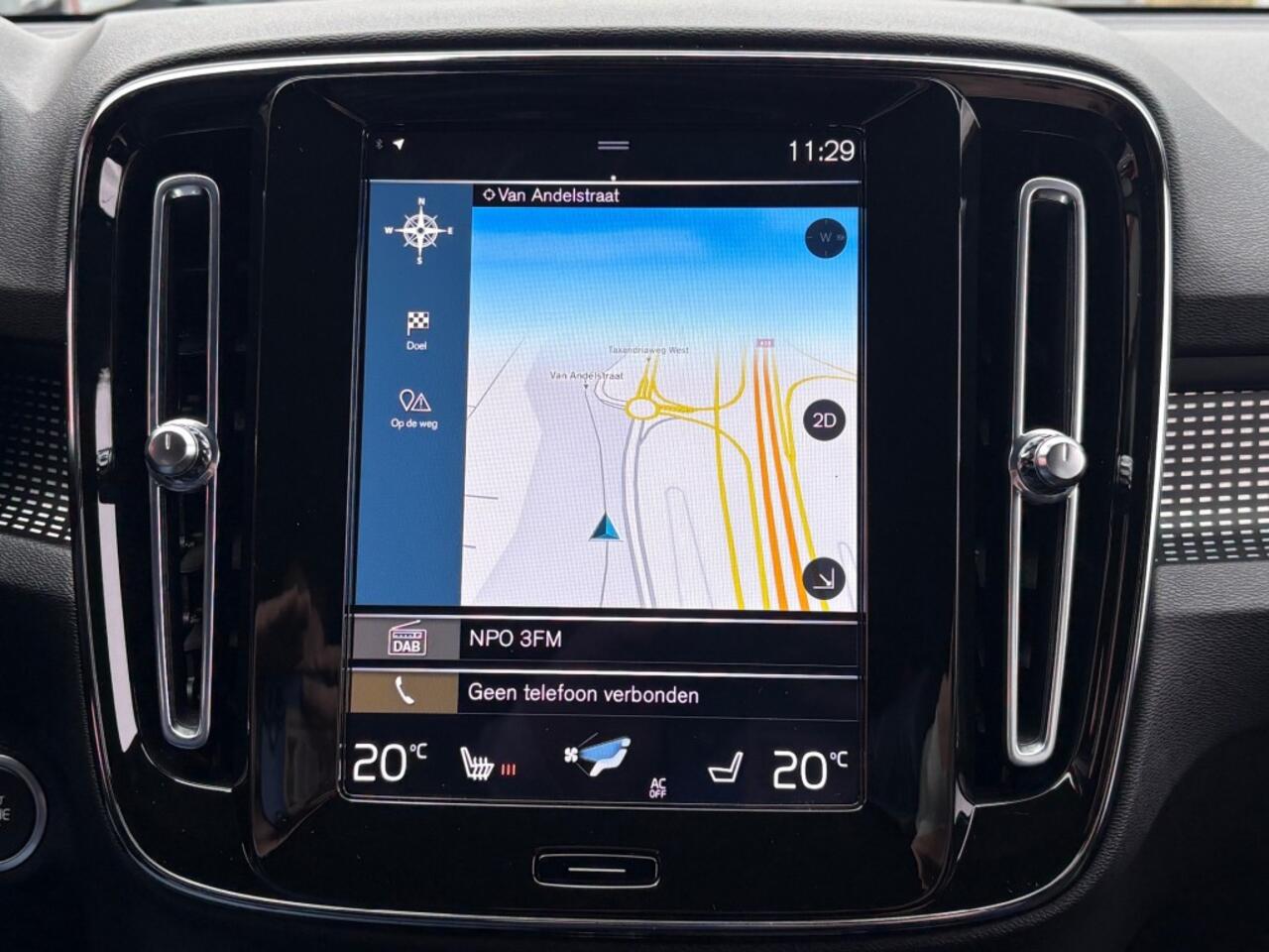 Volvo XC40 2.0 B4 MHEV R-DESIGN 197PK AUT. NAVI CAMERA CARPLAY WINTER-PAKKET EL.STOELEN