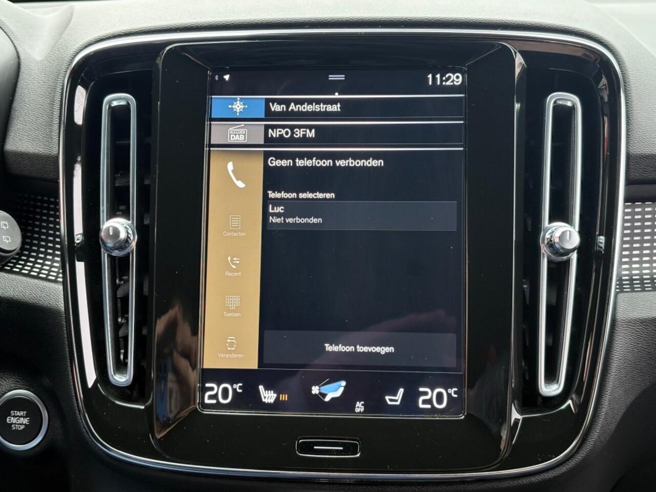 Volvo XC40 2.0 B4 MHEV R-DESIGN 197PK AUT. NAVI CAMERA CARPLAY WINTER-PAKKET EL.STOELEN