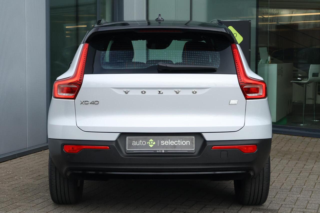 Volvo XC40 1.5 T5 Recharge R-Design / Pano
