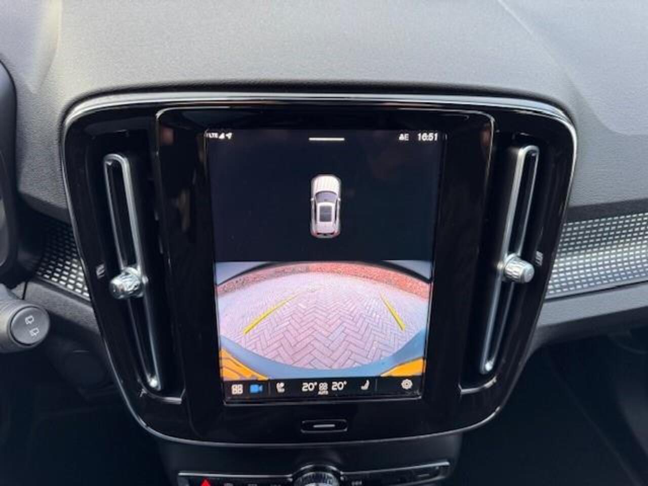 Volvo XC40 RECHARGE CORE R-DESIGN/ACARPLAY/CAMERA/FABRIEKSGARANTIE