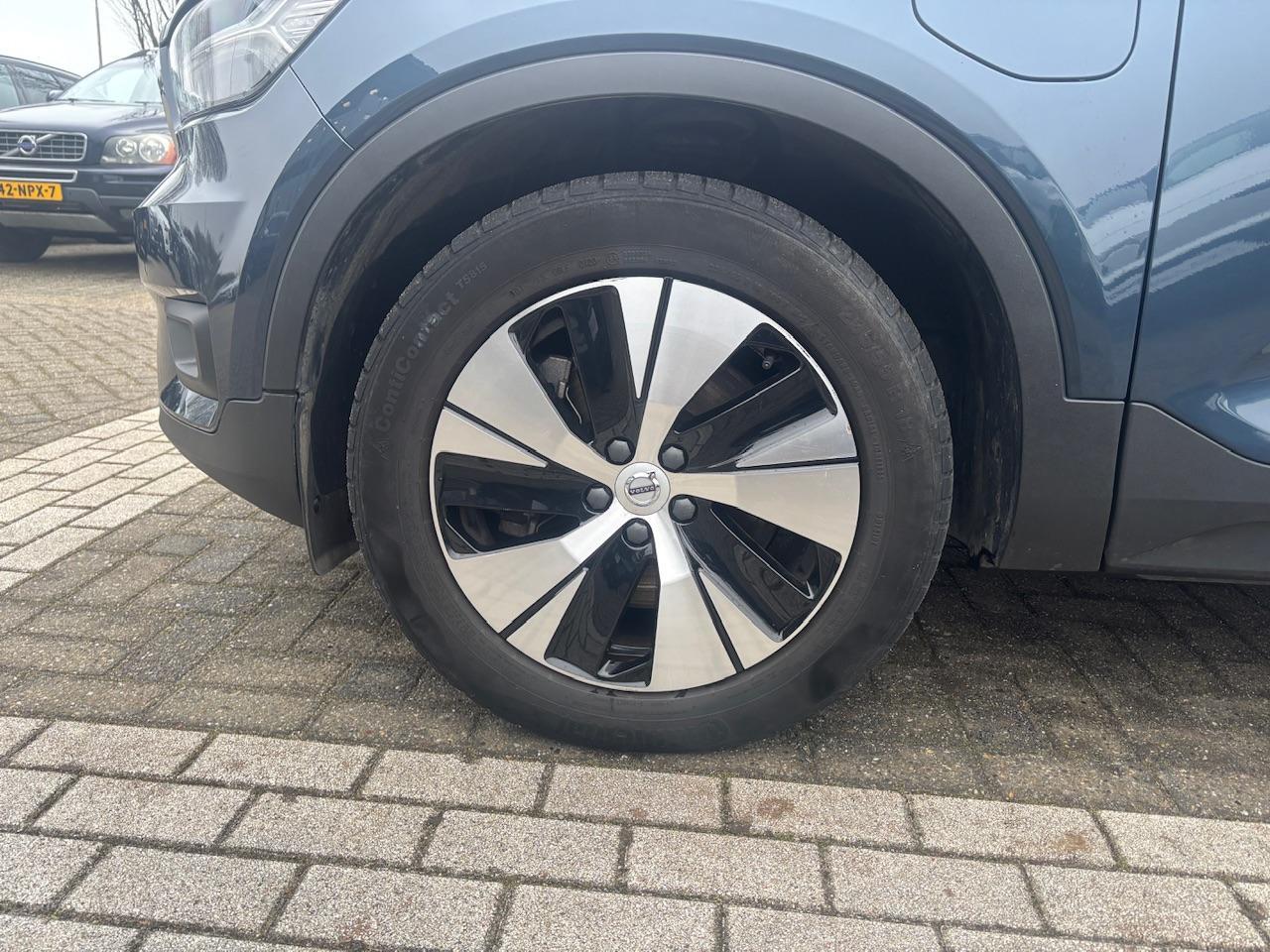 Volvo XC40 T4 Recharge Inscription Expression | Trekhaak | Climate Pack | Panoramadak |