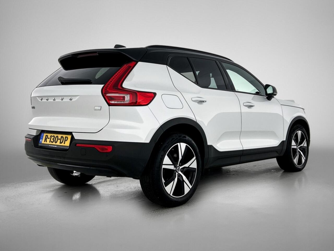 Volvo XC40 1.5 T4 Recharge R-Design | Stoelverwarming | Harman Kardon | Rij