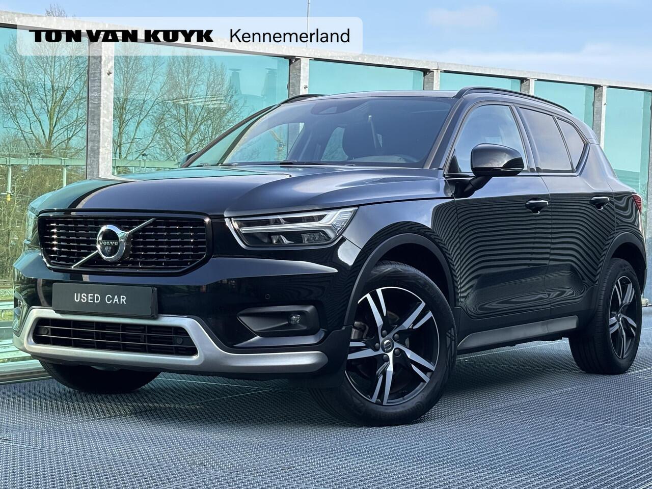 Volvo XC40 1.5 T3 R-Design / Panoramadak / 360 Camera / Harman Kardon / Nubuck Bekleding / Adaptive Cruise / BLIS / Getint Glas /