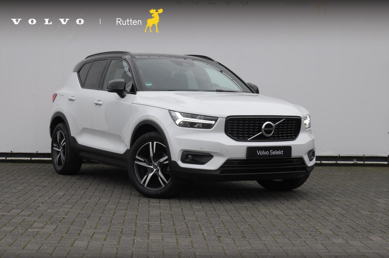 Volvo XC40 T3 163PK Automaat R-Design Adaptieve cruise control / Leder met alcantara bekleding / Parkeersensoren met camera / Trekhaak / stoel - en stuurverwarming / Apple carplay