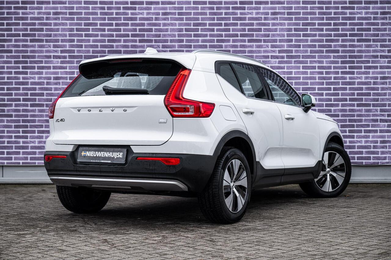 Volvo XC40 1.5 T5 Recharge Inscription Expression | Navigatie | Apple Carplay | Android Auto | Elektrische Achterklep | Lichtmetalen Velgen 18 inch | Parkeersensoren |