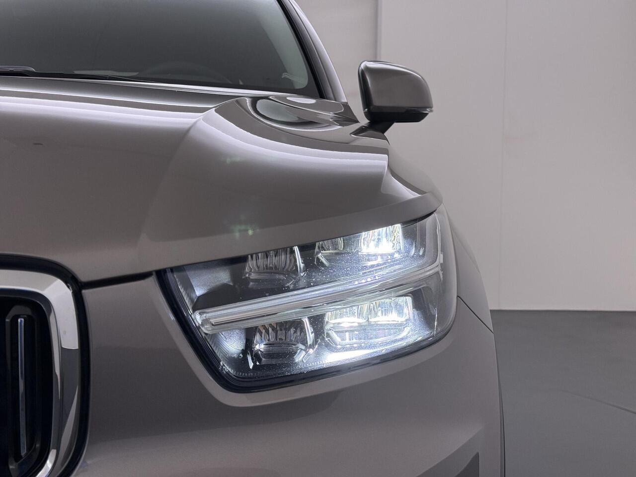 Volvo XC40 1.5 T4 Recharge Inscription Expression Trekhaak/Camera/Carplay etc.