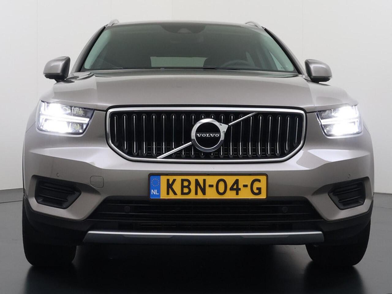 Volvo XC40 1.5 T4 Recharge Inscription Expression Trekhaak/Camera/Carplay etc.