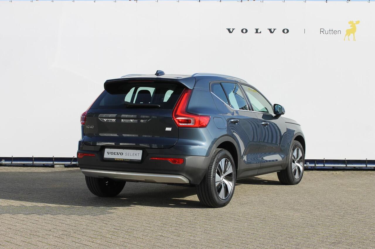 Volvo XC40 T4 211PK Automaat Recharge Inscription Navigatie / Cruise control / Standkachel / 18'' Lichtmetalen velgen / Apple Carplay