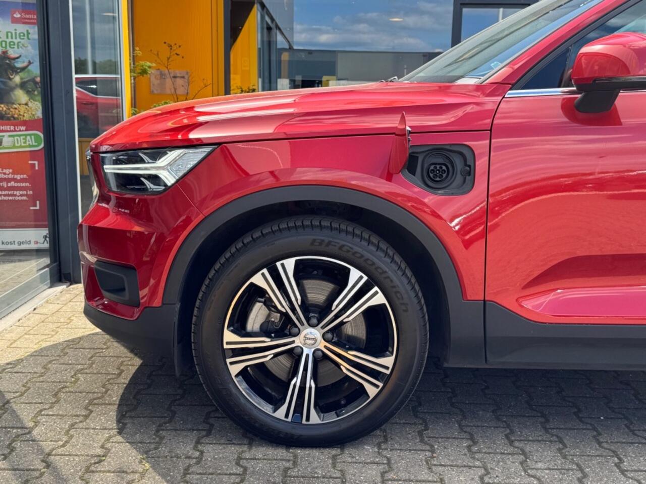 Volvo XC40 1.5 T4 Inscription - leer - panoramadak - camera