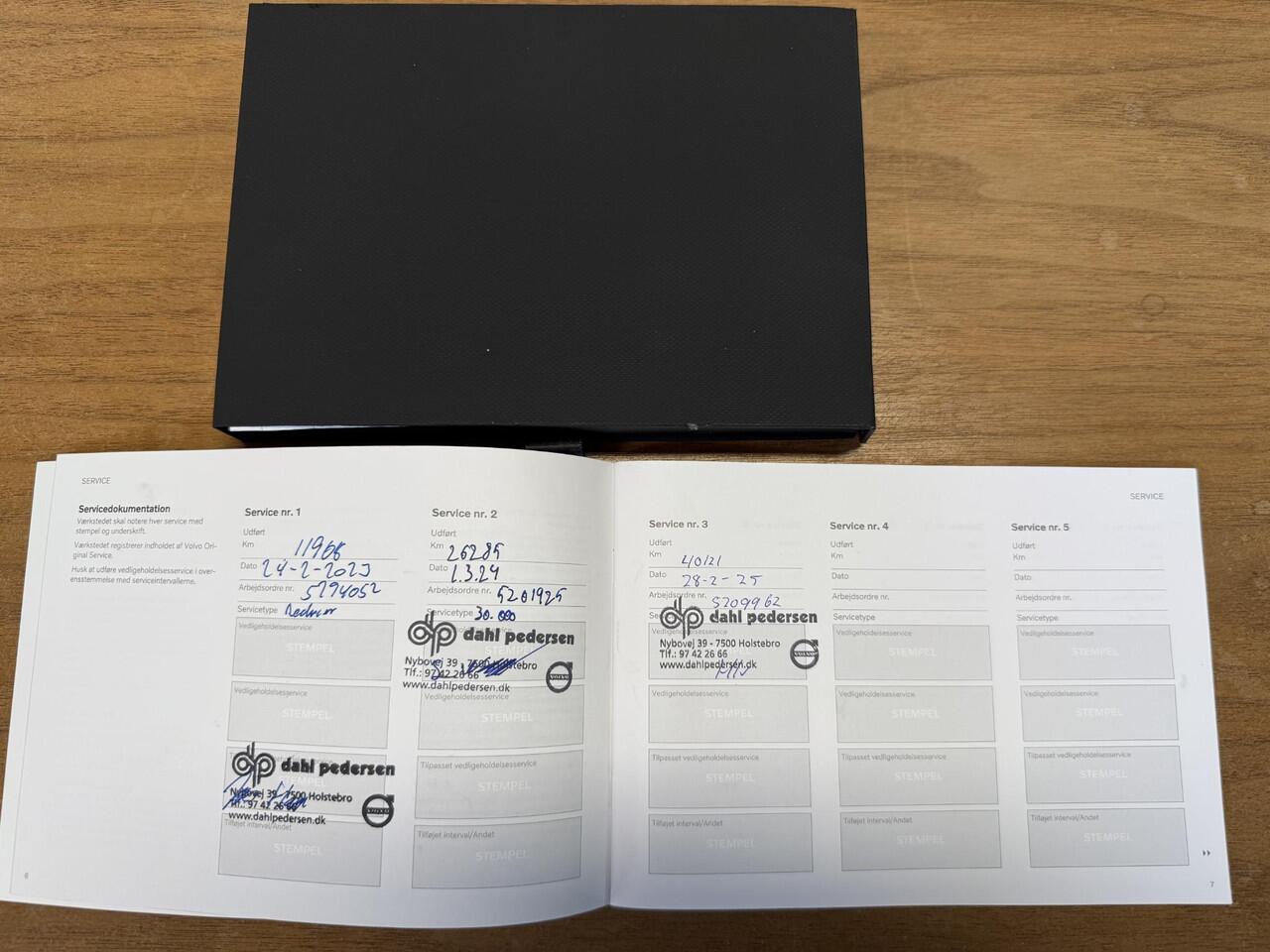 Volvo XC40 1.5 T4 Recharge Inscription Expr. |Adapt.Cruise|DAB|Keyless|