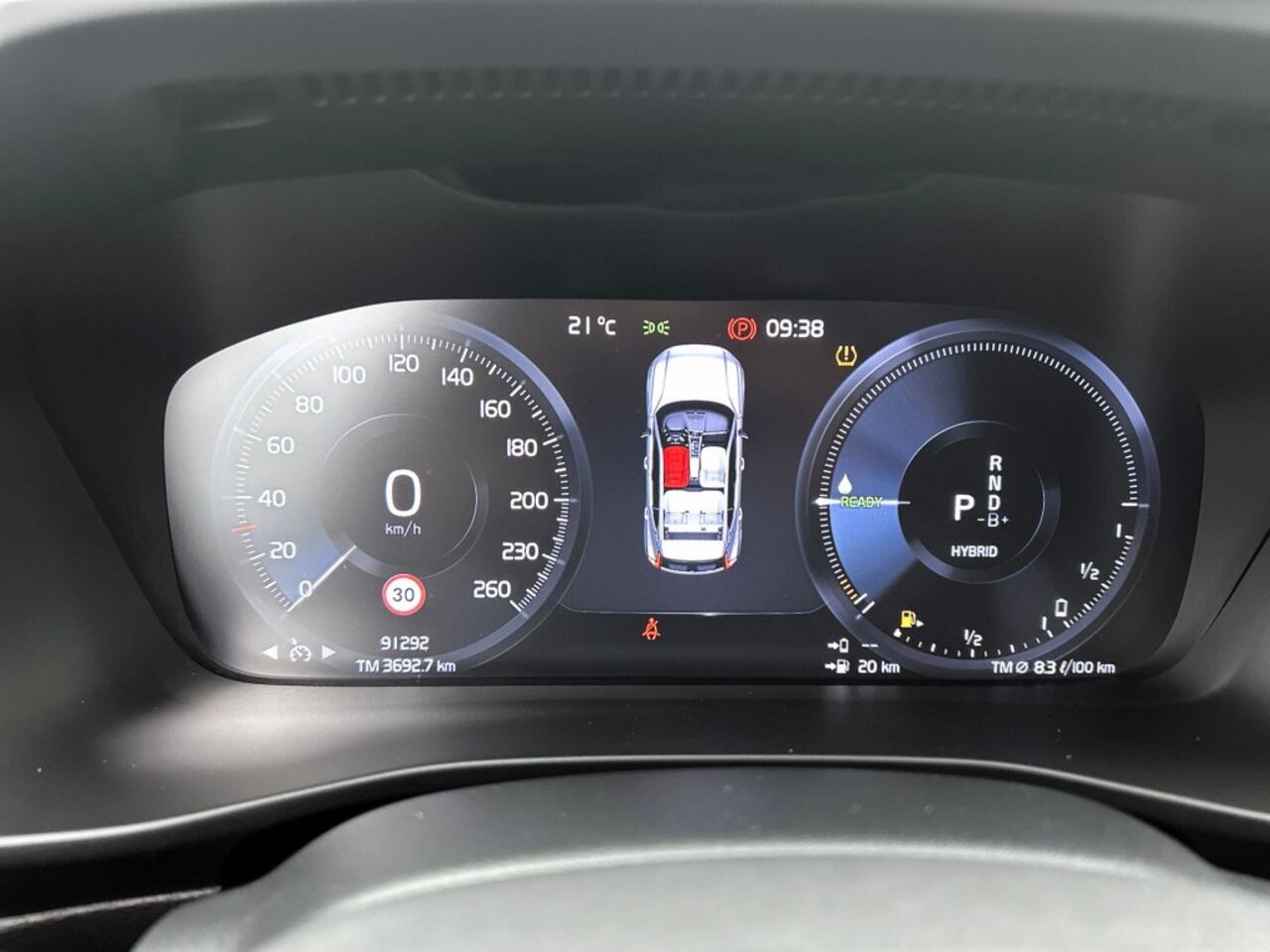 Volvo XC40 1.5 T4 R-Design | 360 Camera | trekhaak | DAB |