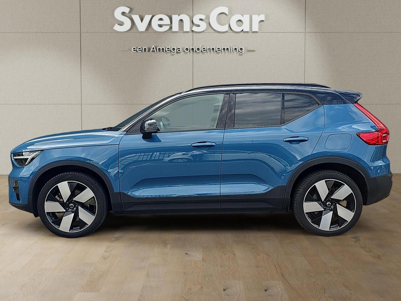 Volvo XC40 Recharge Core 70 kWh | Trekhaak | Stoelverwarming | Apple Carplay | 20 inch velgen |