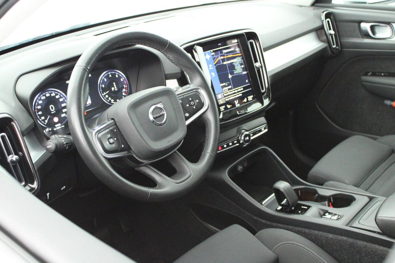 Volvo XC40 1.5 129pk Automaat T2 Core Camera Keyless Stoelverwarming Navigatie