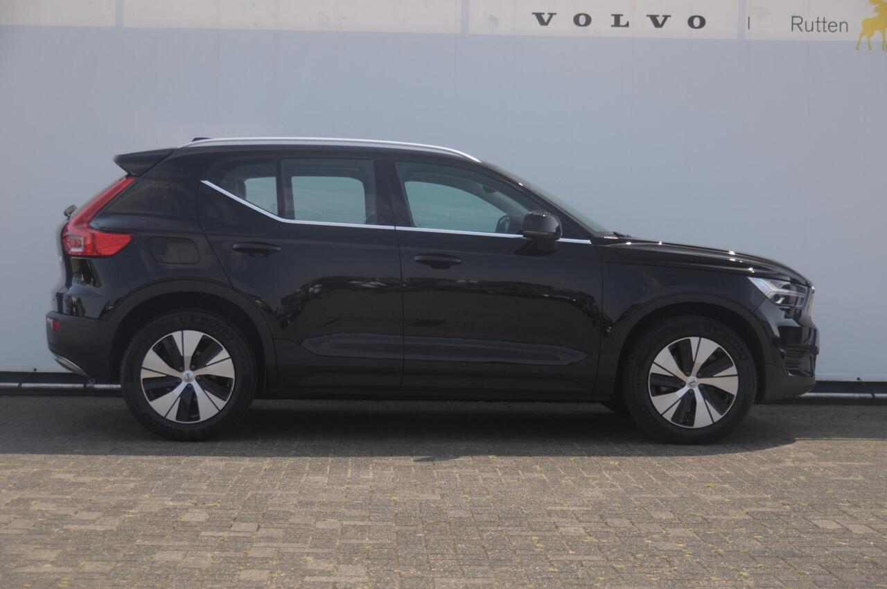 Volvo XC40 T4 211PK Automaat Recharge Inscription Expression / Lederen Bekleding / Cruise control / Elektrische achterklep / Parkeersensoren met camera / Apple carplay /
