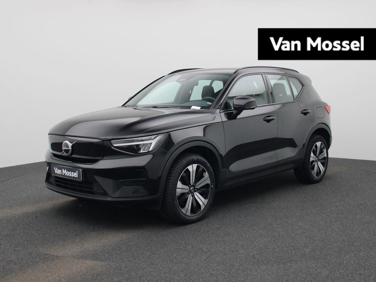 Volvo XC40 Recharge Core 232PK | Allseason-banden | Grootlicht-assistent | Achteruitrijcamera + parkeersensoren | Climate control | Apple CarPlay & Android Auto
