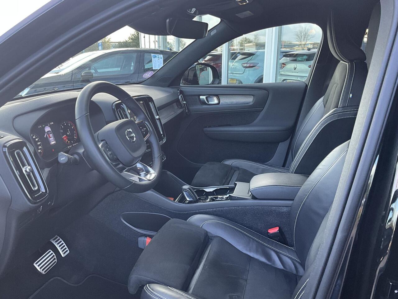 Volvo XC40 1.5 T2 R-Design Camera