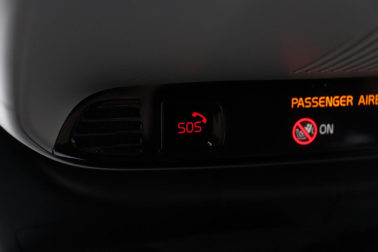 Volvo XC40 T4 Recharge Inscription Expr. | Cruise Control | Navigatie | Keyless | Elek. Achterklep | Apple Carplay