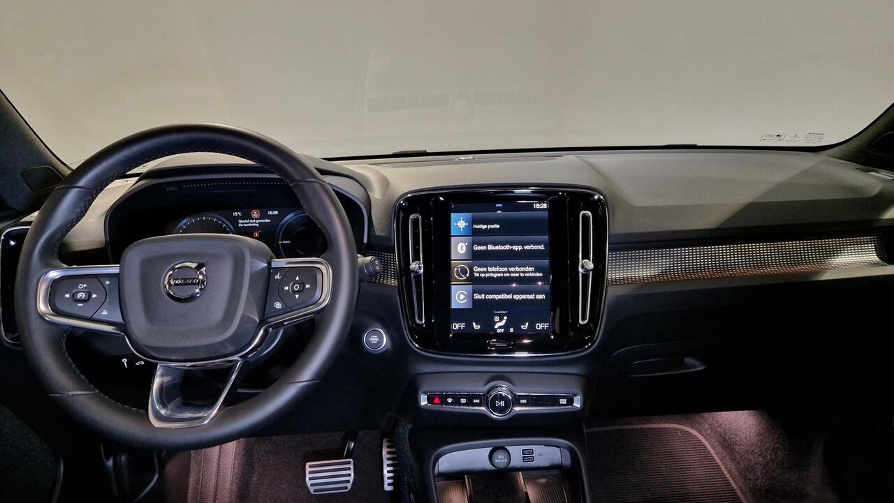 Volvo XC40 1.5 T5 Recharge R-Design | Navigatie | Harman Kardon | Apple Carplay/Android Auto | 20 inch