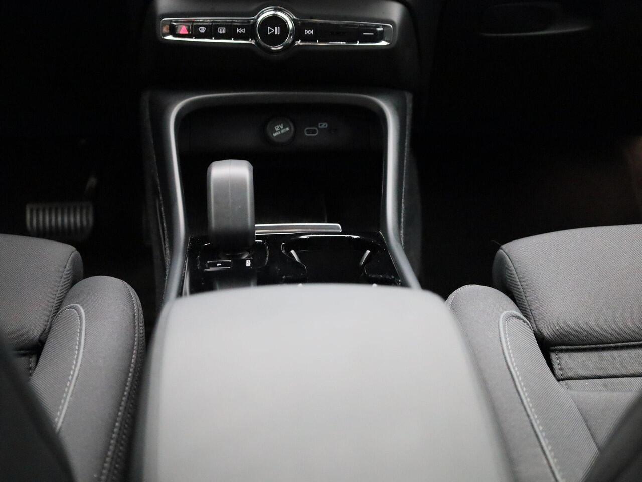 Volvo XC40 Recharge Core